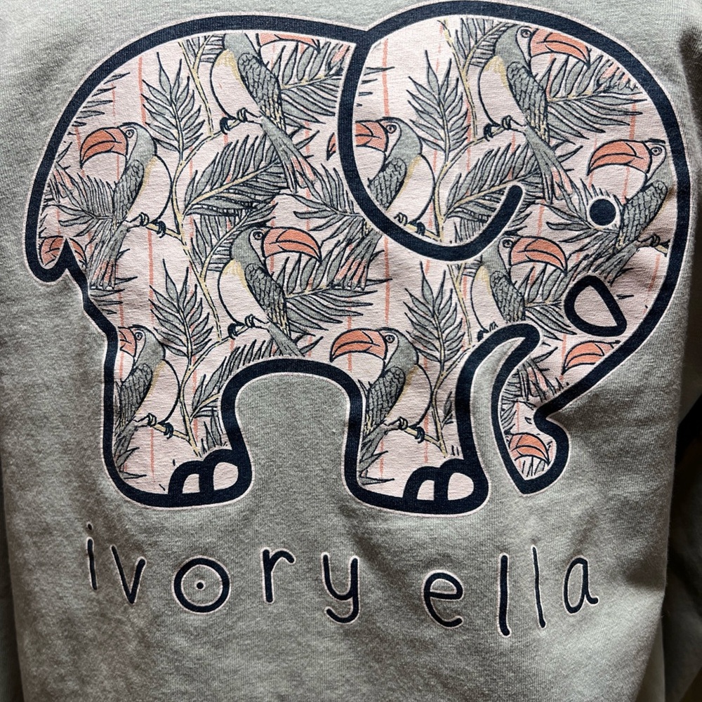 Ivory Ella Gray Long Sleeve Tee with Elephant Design